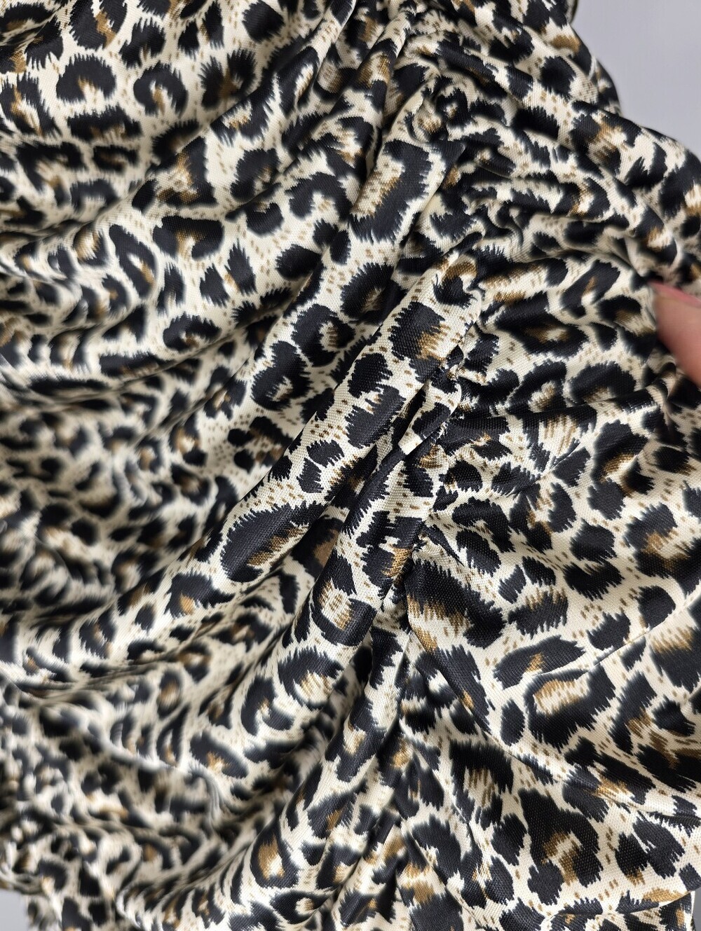 Vintage Y2K Le Château leopard Print Ruched Dress Size M - Picture 4 of 12